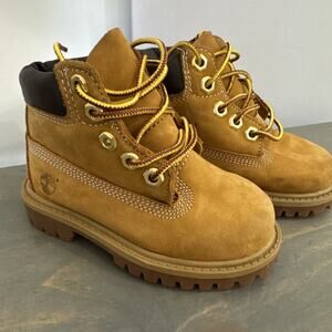 Timberland Classic Leather Boots Toddler Sz 6M Boys 6 Inch Boots